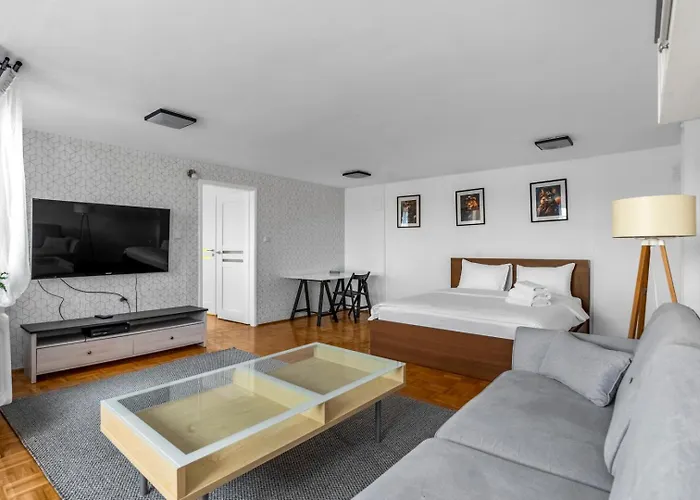 Mokotow Serene Apartment